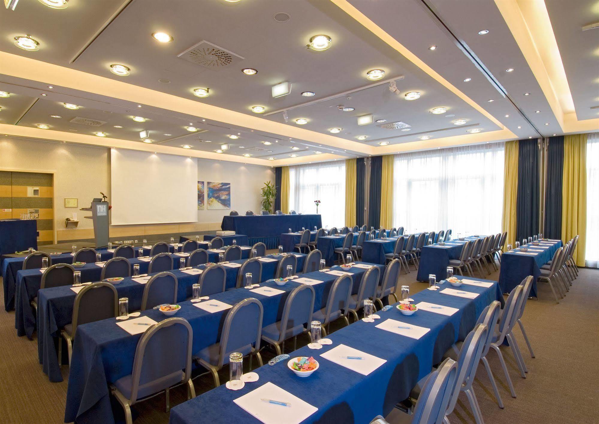 Nh Danube 4* Wien